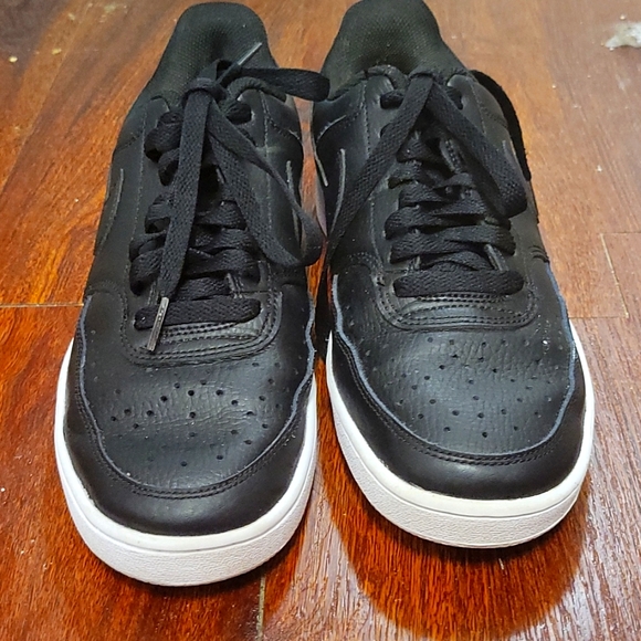 Nike Shoes - Nike Sneakers